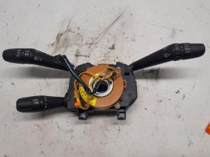 Gebruikte Combischakelaar Stuurkolom Alfa Romeo Giulietta (940) 1.4 TB 16V MultiAir Prijs € 94,50 Margeregeling aangeboden door Reclycar De Boer BV