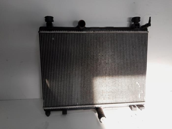 Gebruikte Radiateur Citroen C5 III Berline (RD) 1.6 16V THP 155 Prijs € 26,25 Margeregeling aangeboden door Reclycar De Boer BV