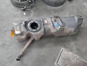 Gebruikte Tank Ford Transit 2.0 TDCi 16V Eco Blue 130 RWD Prijs € 131,25 Margeregeling aangeboden door Reclycar De Boer BV