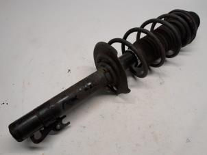 Gebruikte Schokdemper links-voor Citroen C1 1.0 12V VVT-i Prijs € 52,50 Margeregeling aangeboden door Reclycar De Boer BV