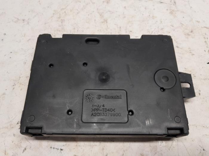 Gebruikte Bodycontrol Module Dacia Sandero II 0.9 TCE 12V Prijs € 42,00 Margeregeling aangeboden door Reclycar De Boer BV