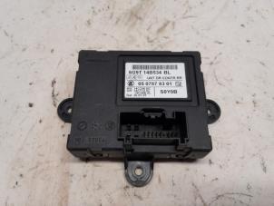 Gebruikte Comfort Module Landrover Freelander II 2.2 td4 16V Prijs € 42,00 Margeregeling aangeboden door Reclycar De Boer BV