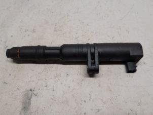 Gebruikte Bobine Renault Grand Scénic II (JM) 1.6 16V Prijs € 15,75 Margeregeling aangeboden door Reclycar De Boer BV