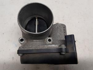 Gebruikte Gasklephuis Skoda Fabia II (5J) 1.4i 16V Prijs € 26,25 Margeregeling aangeboden door Reclycar De Boer BV