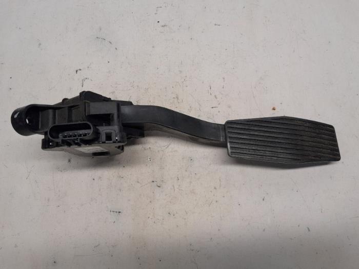 Gebruikte Sensor Gaspedaalpositie Opel Meriva (B) 1.4 Turbo 16V Ecotec Prijs € 26,25 Margeregeling aangeboden door Reclycar De Boer BV