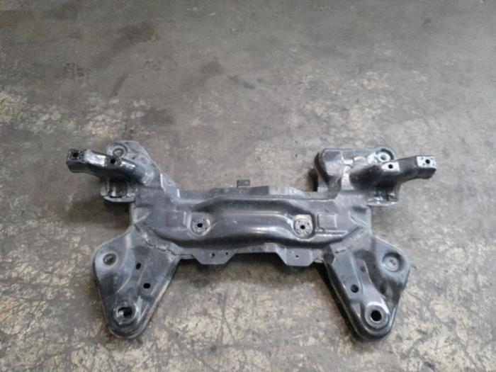 Gebruikte Subframe Peugeot 208 I (CA/CC/CK/CL) 1.2 12V e-THP PureTech 110 Prijs € 78,75 Margeregeling aangeboden door Reclycar De Boer BV