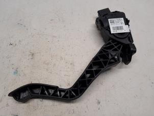 Gebruikte Gaspedaalpositie Sensor Peugeot 208 I (CA/CC/CK/CL) 1.2 12V e-THP PureTech 110 Prijs € 26,25 Margeregeling aangeboden door Reclycar De Boer BV