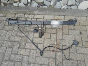 Gebruikte Trekhaak Nissan Qashqai (J11) 1.3 DIG-T 160 16V Prijs € 210,00 Margeregeling aangeboden door Reclycar De Boer BV