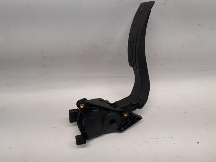 Gebruikte Sensor Gaspedaalpositie Renault Captur I (2R) 0.9 Energy TCE 12V Prijs € 26,25 Margeregeling aangeboden door Reclycar De Boer BV