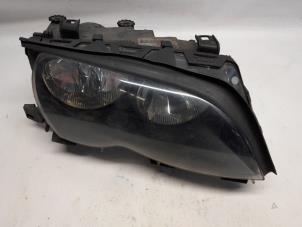 Gebruikte Koplamp rechts BMW 3 serie (E46/4) 316i 16V Prijs € 52,50 Margeregeling aangeboden door Reclycar De Boer BV