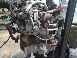 Gebruikte Motor Renault Clio IV Estate/Grandtour (7R) 1.5 Energy dCi 90 FAP Prijs € 525,00 Margeregeling aangeboden door Reclycar De Boer BV