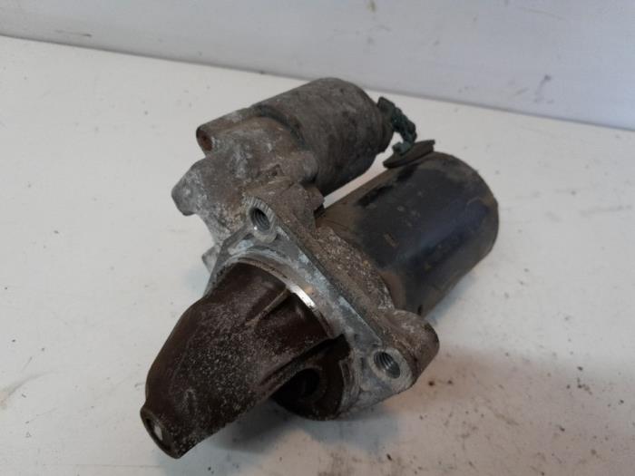 Gebruikte Startmotor Ford Focus 2 1.6 Ti-VCT 16V Prijs € 26,25 Margeregeling aangeboden door Reclycar De Boer BV