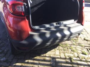Gebruikte Achterbumper Renault Captur (2R) 0.9 Energy TCE 12V Prijs € 157,50 Margeregeling aangeboden door Reclycar De Boer BV