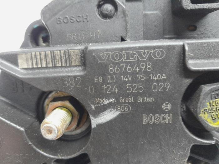 Dynamo van een Volvo V40 (VW) 2.0 16V 2003