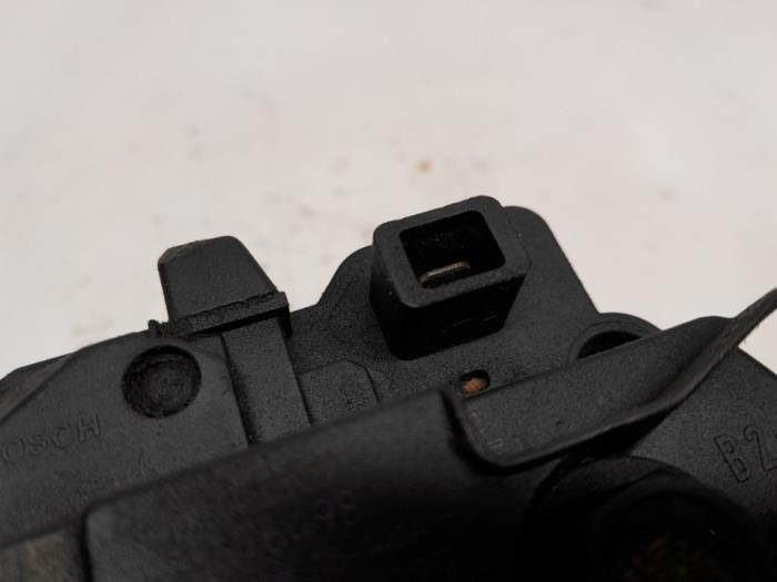 Dynamo van een Volvo V40 (VW) 2.0 16V 2003