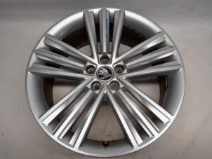 Gebruikte Velg Skoda Scala 1.6 TDI Prijs € 105,00 Margeregeling aangeboden door Reclycar De Boer BV