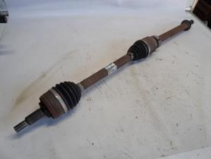 Gebruikte Cardanas rechts-voor (VWA) Renault Megane IV Estate (RFBK) 1.5 Energy dCi 110 Prijs € 157,50 Margeregeling aangeboden door Reclycar De Boer BV