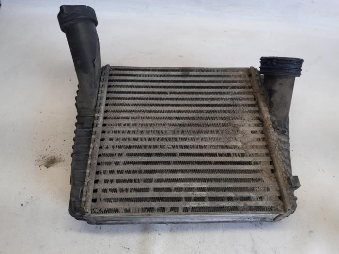 Gebruikte Intercooler Volkswagen Touareg (7LA/7L6) 2.5 TDI R5 Prijs € 26,25 Margeregeling aangeboden door Reclycar De Boer BV