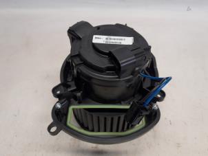 Gebruikte Aanjager Renault Megane IV Estate (RFBK) 1.5 Energy dCi 110 Prijs € 68,25 Margeregeling aangeboden door Reclycar De Boer BV