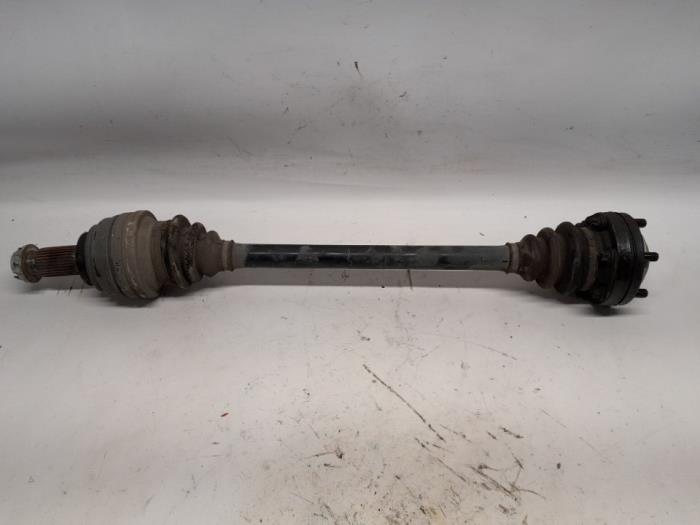 Gebruikte Aandrijfas rechts-achter BMW X5 (E53) 3.0d 24V Prijs € 36,75 Margeregeling aangeboden door Reclycar De Boer BV