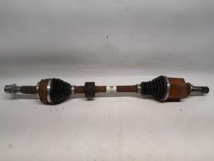 Gebruikte Cardanas links-voor (VWA) Renault Austral 1.2 E-Tech Hybrid 200 Prijs € 315,00 Margeregeling aangeboden door Reclycar De Boer BV