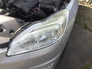 Gebruikte Koplamp links Peugeot 508 (8D) 1.6 THP 16V Prijs € 183,75 Margeregeling aangeboden door Reclycar De Boer BV