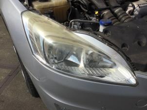 Gebruikte Koplamp rechts Peugeot 508 (8D) 1.6 THP 16V Prijs € 183,75 Margeregeling aangeboden door Reclycar De Boer BV