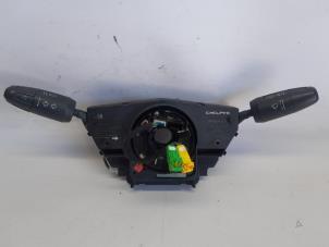 Gebruikte Schakelaar Stuurkolom (licht) Opel Corsa D 1.6i OPC 16V Turbo Prijs € 26,25 Margeregeling aangeboden door Reclycar De Boer BV