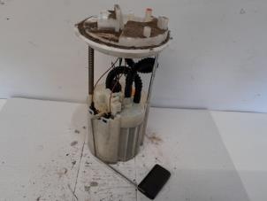 Gebruikte Tank element Pomp Lancia Ypsilon (843) 1.4 Prijs € 31,50 Margeregeling aangeboden door Reclycar De Boer BV