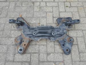 Gebruikte Subframe Citroen C3 (SC) 1.6 BlueHDI 75 Prijs € 63,00 Margeregeling aangeboden door Reclycar De Boer BV