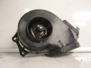 Gebruikte Blower Citroen C8 (EA/EB) 2.0 16V Prijs € 31,50 Margeregeling aangeboden door Reclycar De Boer BV