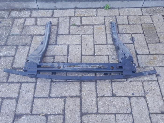 Gebruikte Subframe Dacia Spring 45 Prijs € 210,00 Margeregeling aangeboden door Reclycar De Boer BV
