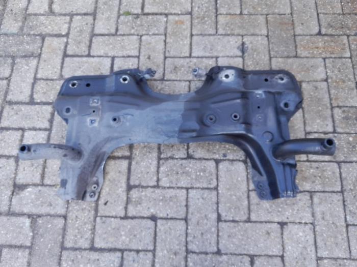 Gebruikte Subframe Fiat Tipo (356S) 1.3 JTD Multijet II 16V Prijs € 157,50 Margeregeling aangeboden door Reclycar De Boer BV