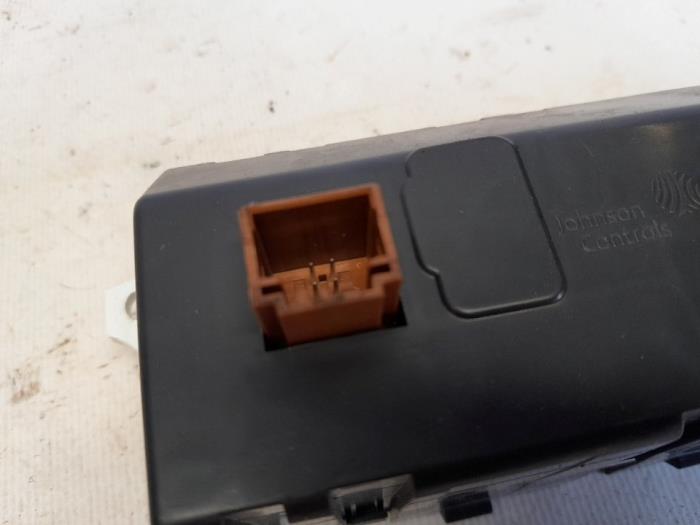 Display Interieur van een Peugeot Expert (V1/VA/VB/VE/VF/VT/VY) 2.0 Blue HDi 120 16V 2018