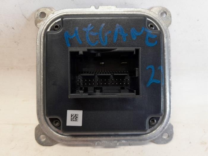 Gebruikte Xenon module Renault Megane E-Tech (RCB) 60 kWh Prijs € 131,25 Margeregeling aangeboden door Reclycar De Boer BV
