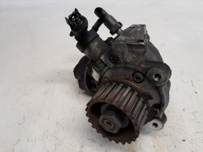 Gebruikte Brandstofpomp Mechanisch Ford Fiesta 6 (JA8) 1.6 TDCi 16V ECOnetic Prijs € 210,00 Margeregeling aangeboden door Reclycar De Boer BV