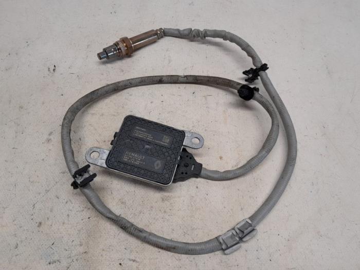 Gebruikte Nox sensor Renault Trafic (1FL/2FL/3FL/4FL) 2.0 dCi 16V 150 Prijs € 131,25 Margeregeling aangeboden door Reclycar De Boer BV