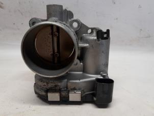 Gebruikte Gasklephuis Ford Grand C-Max (DXA) 1.6 EcoBoost 16V Prijs € 36,75 Margeregeling aangeboden door Reclycar De Boer BV