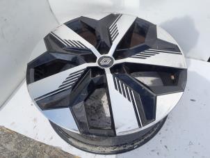 Gebruikte Velg Renault Megane E-Tech (RCB) Prijs € 157,50 Margeregeling aangeboden door Reclycar De Boer BV