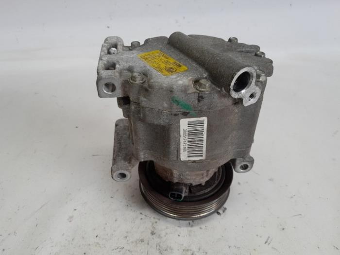 Gebruikte Pomp Airco Fiat Panda (169) 1.2 Fire Prijs € 78,75 Margeregeling aangeboden door Reclycar De Boer BV