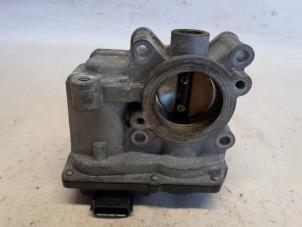 Gebruikte Gasklephuis Renault Megane III Berline (BZ) 1.4 16V TCe 130 Prijs € 26,25 Margeregeling aangeboden door Reclycar De Boer BV