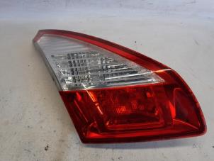 Gebruikte Achterlicht links Renault Megane III Berline (BZ) 1.4 16V TCe 130 Prijs € 26,25 Margeregeling aangeboden door Reclycar De Boer BV