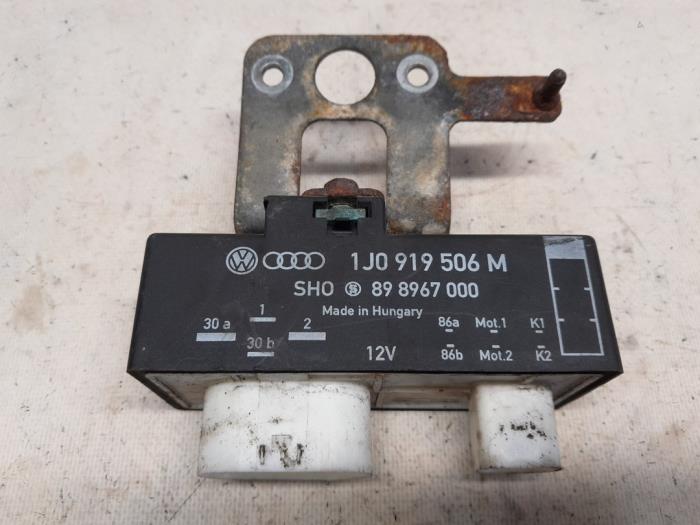 Computer Koeling van een Skoda Fabia (6Y5) 1.4i 16V 2003