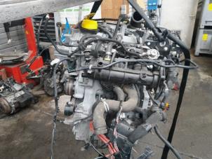 Gebruikte Motor Renault Captur (2R) 0.9 Energy TCE 12V Prijs € 1.837,50 Margeregeling aangeboden door Reclycar De Boer BV