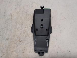 Gebruikte Sensor Remassistent Volvo V70 (BW) 2.4 D5 20V AWD Prijs € 31,50 Margeregeling aangeboden door Reclycar De Boer BV