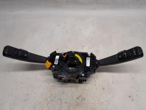 Gebruikte Combischakelaar Stuurkolom Volvo V70 (BW) 2.4 D5 20V AWD Prijs € 78,75 Margeregeling aangeboden door Reclycar De Boer BV