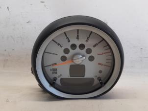 Gebruikte Toerenteller Mini Mini (R56) 1.4 16V One Prijs € 36,75 Margeregeling aangeboden door Reclycar De Boer BV