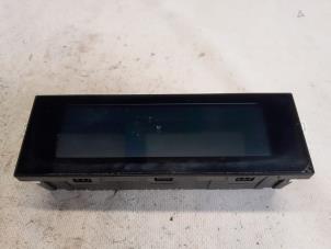 Gebruikte Display Interieur Citroen DS3 (SA) 1.6 e-HDi Prijs € 52,50 Margeregeling aangeboden door Reclycar De Boer BV