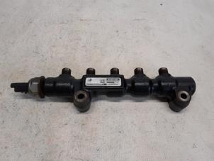 Gebruikte Brandstofverdeler Peugeot Bipper (AA) 1.4 HDi Prijs € 42,00 Margeregeling aangeboden door Reclycar De Boer BV