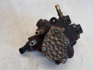Gebruikte Brandstofpomp Mechanisch Citroen Nemo (AA) 1.4 HDi 70 Prijs € 78,75 Margeregeling aangeboden door Reclycar De Boer BV